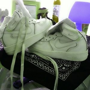Size 11c boys airforce ones Nike's